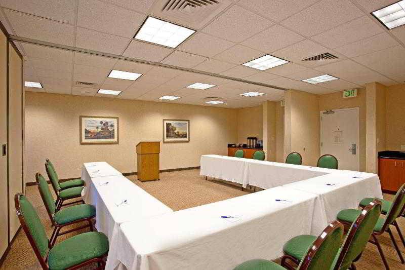 ホテル Best Western Valencia/six Flags Inn & Suites