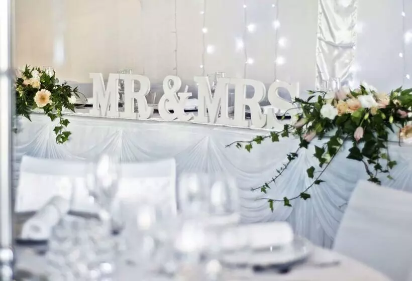 Отель Breakfree On Cashel, An Accor