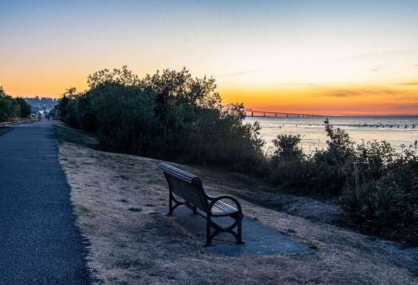 Best Western Columbia River Waterfront Hotel Astoria