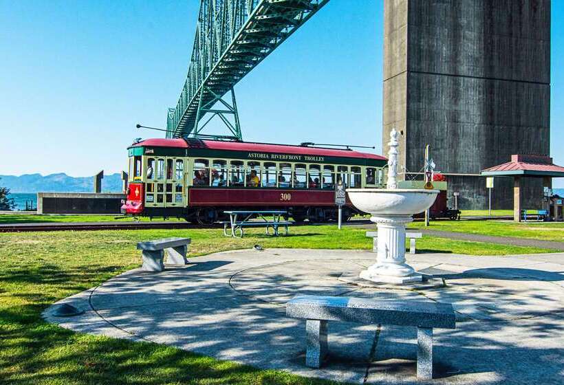 Best Western Columbia River Waterfront Hotel Astoria