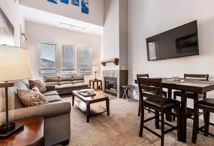 فندق Crestview Condominiums By All Seasons Resort Lodging