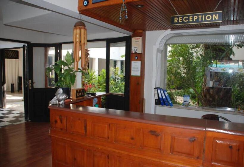 בית מלון כפרי Dönmez