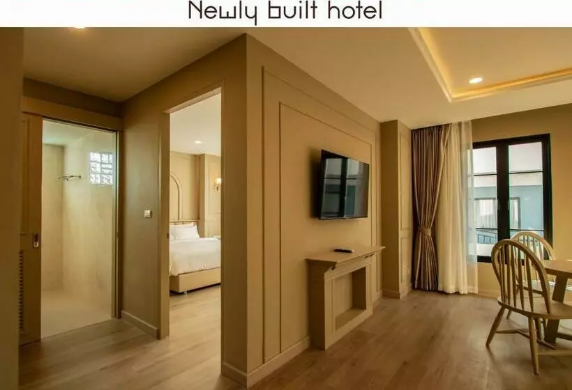 Отель Eurana Boutique