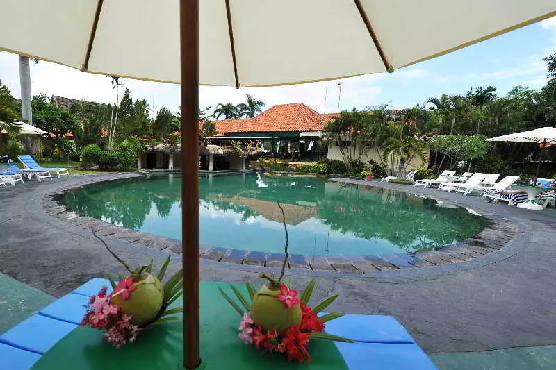 ホテル Aruna Senggigi