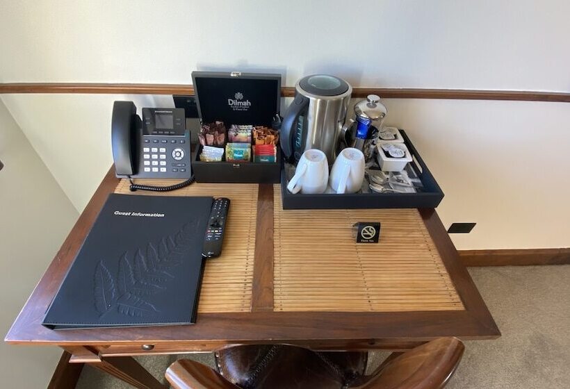 Отель Grand Arden Monaco Nelson