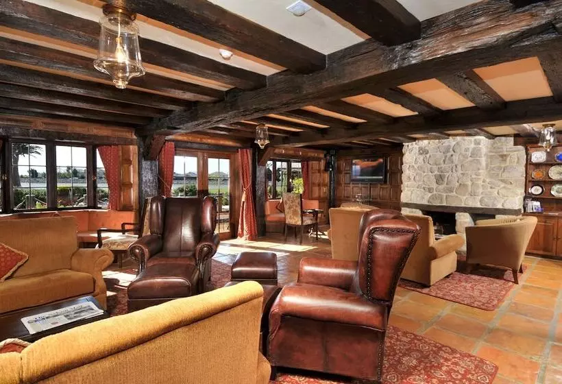 호텔 Grand Arden Monaco Nelson