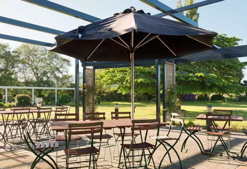 Отель Croydon Lodge