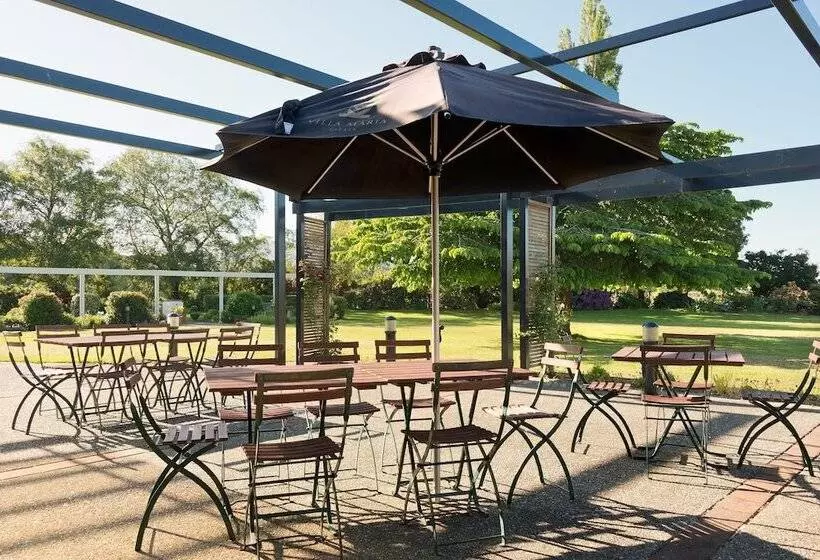 Отель Croydon Lodge