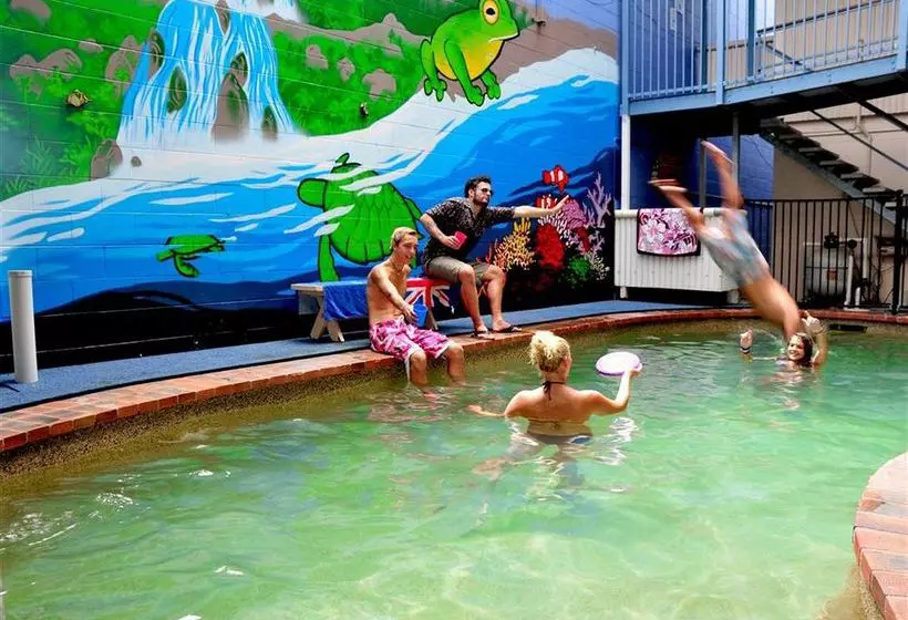 호텔 Nomads Esplanade backpackers hostel