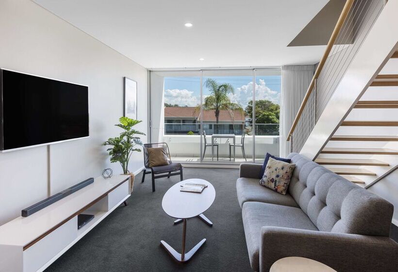 בית מלון כפרי Oaks Nelson Bay Lure Suites