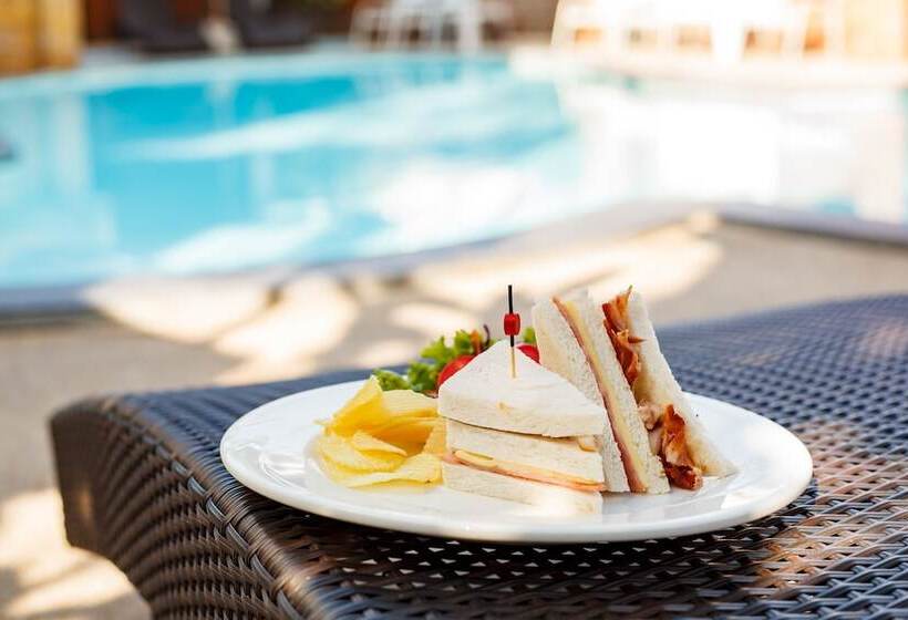 בית מלון כפרי Raming Lodge