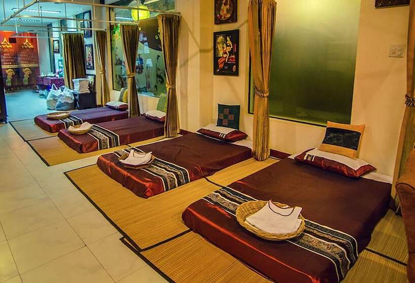 בית מלון כפרי Raming Lodge