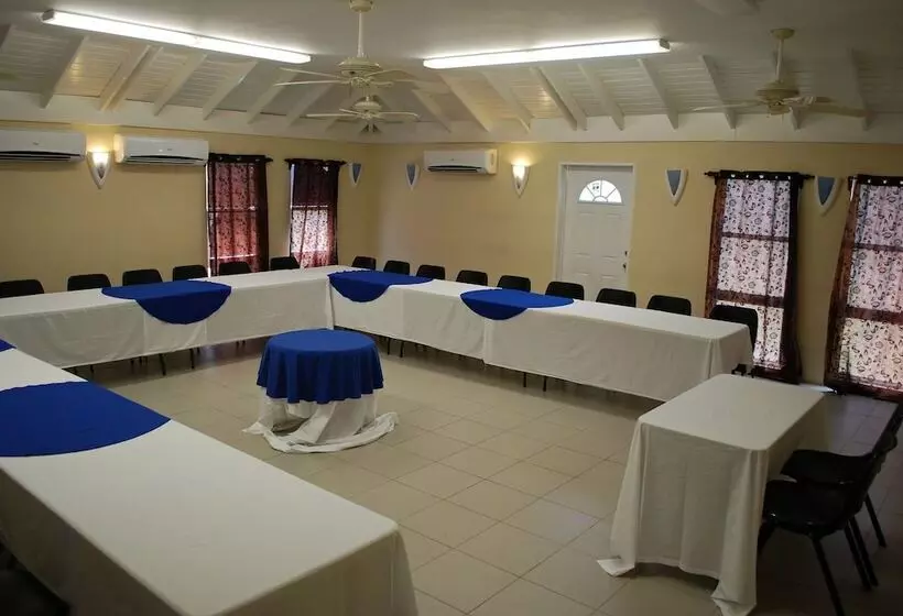 Sugar Bay Club Suites & Hotel