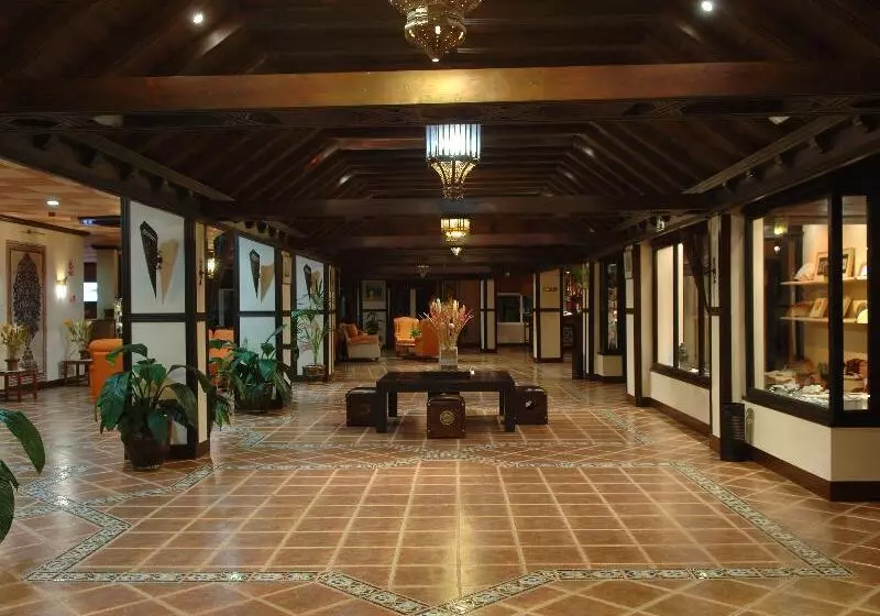 Отель Wellness Marbella Hills