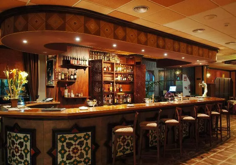 Отель Wellness Marbella Hills