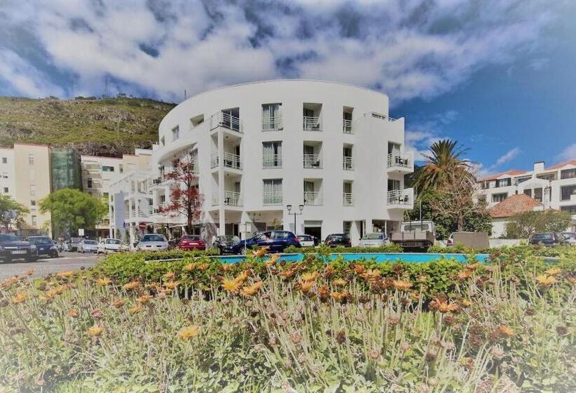 فندق White Waters