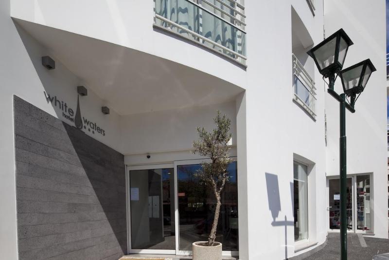 فندق White Waters