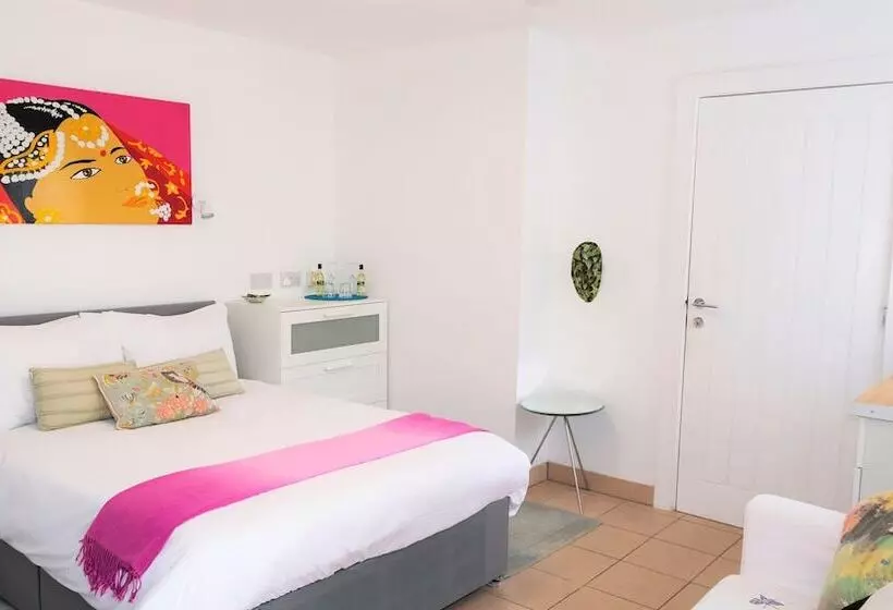 هتل Bayview Bed And Breakfast