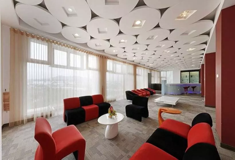 هتل Zhi Da Craft Service Guest House