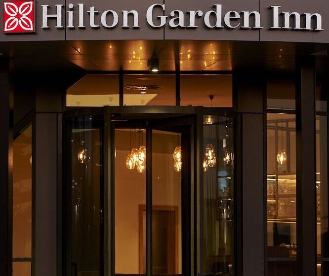 Отель Hilton Garden Inn Albany