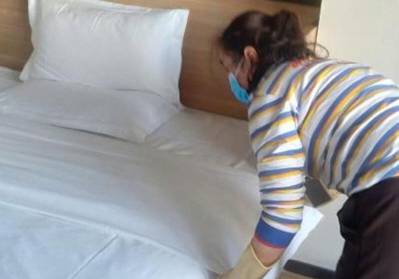 Iu Hotel Chengdu Jianyang Xiongzhou Plaza