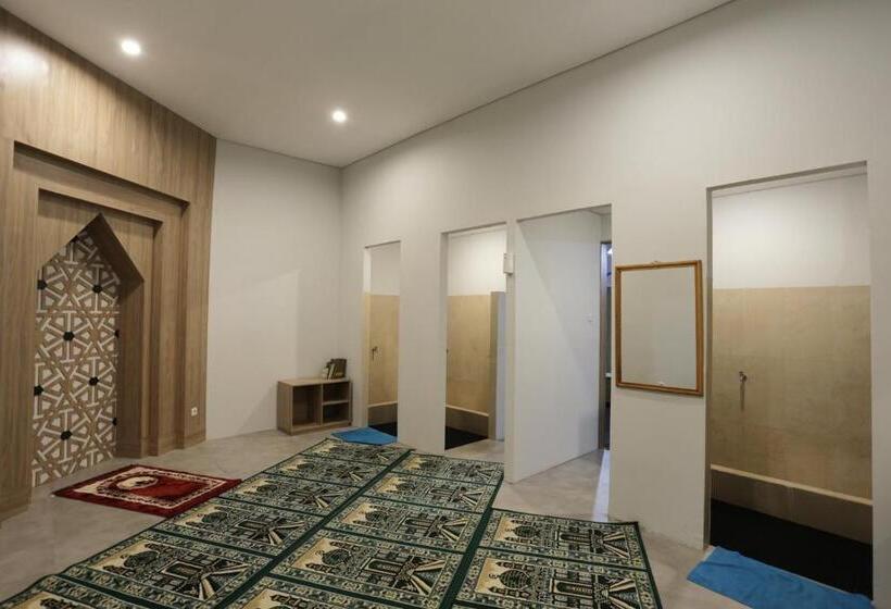 Kapal Garden Hotel Malang