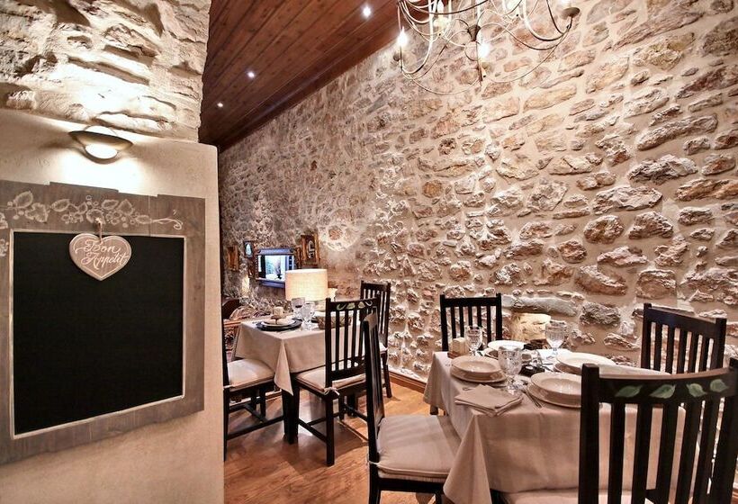 호텔 Loussiou Nymfes