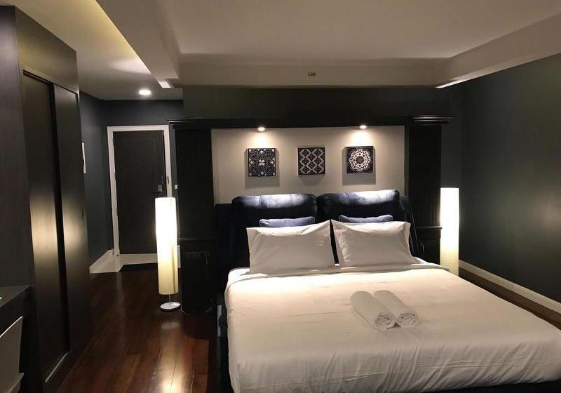 호텔 Searoom At Patong