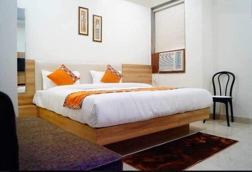 هتل Shree Shyam International