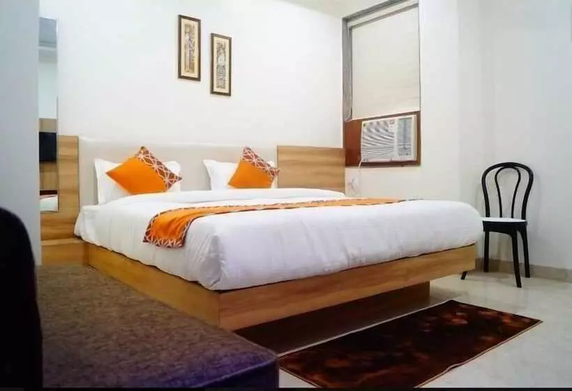 ホテル Shree Shyam International