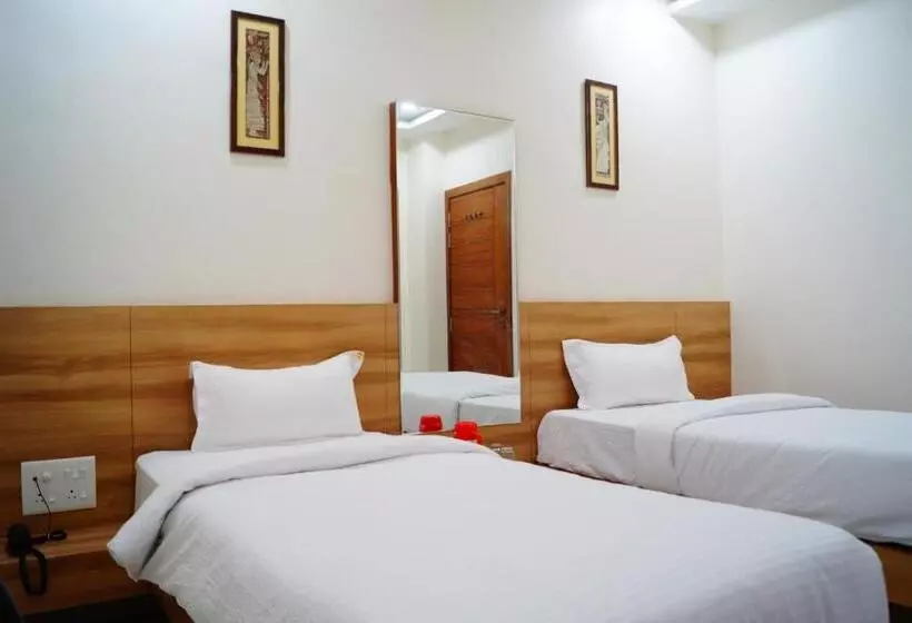 ホテル Shree Shyam International