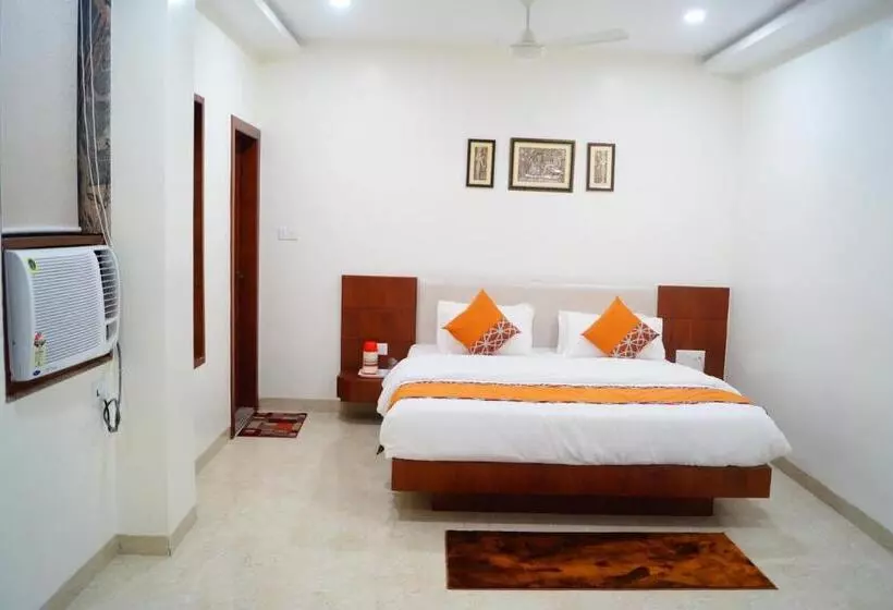 ホテル Shree Shyam International
