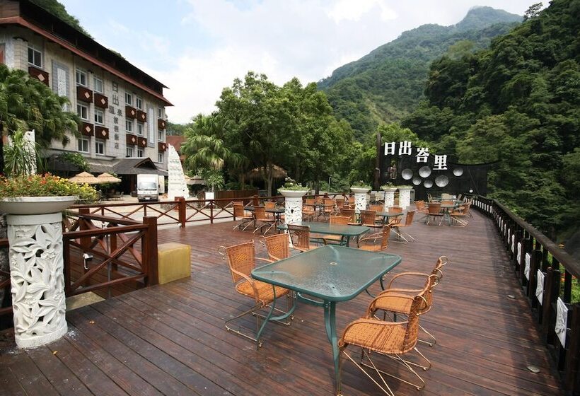 هتل Sunrise Hot Spring