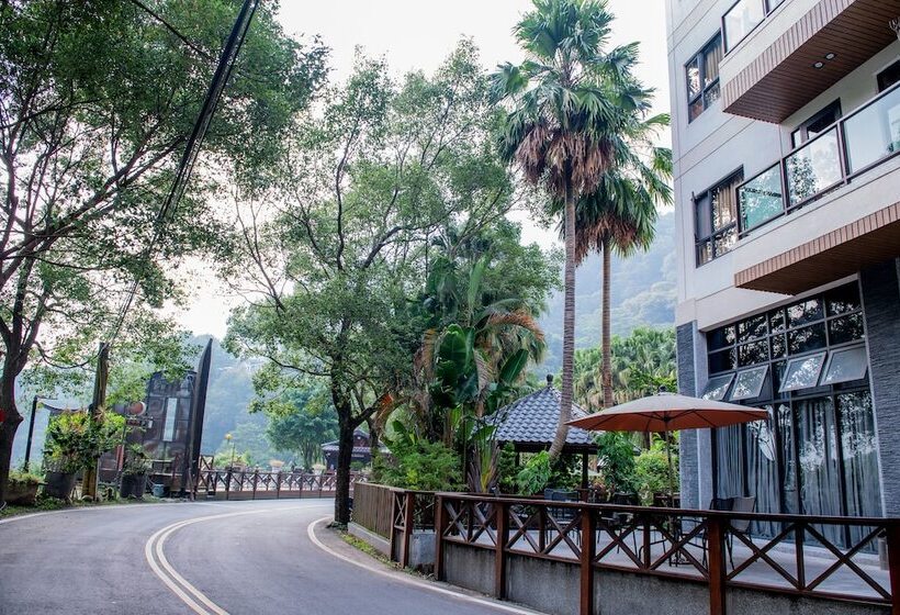 هتل Sunrise Hot Spring