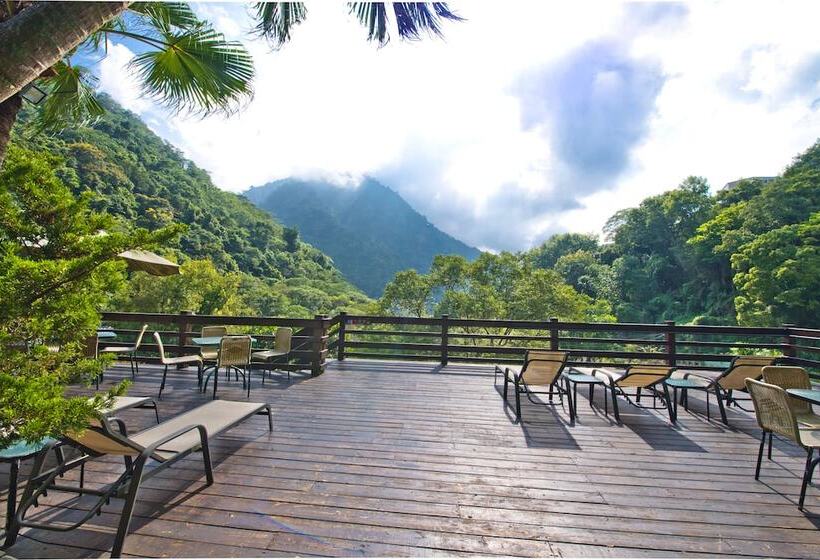 هتل Sunrise Hot Spring