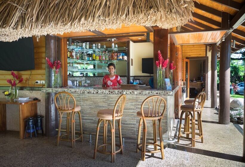 Hotel Taveuni Dive Resort