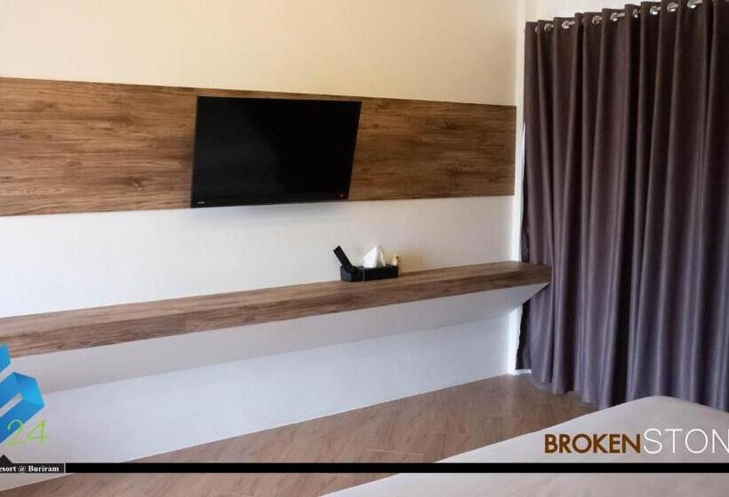 Отель The S24 Resort Buriram