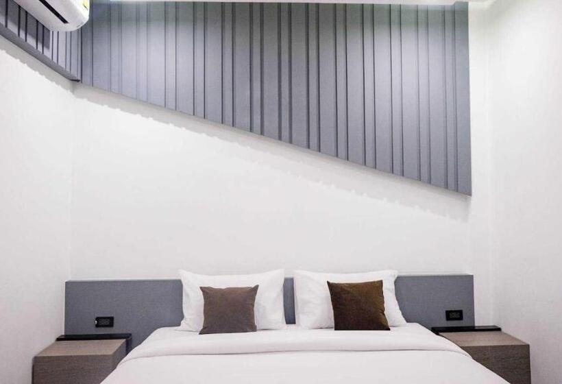 Отель The S24 Resort Buriram