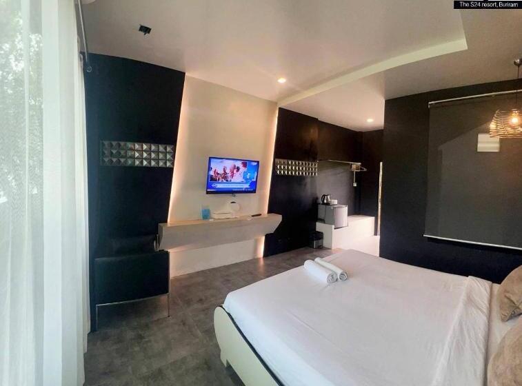 Отель The S24 Resort Buriram