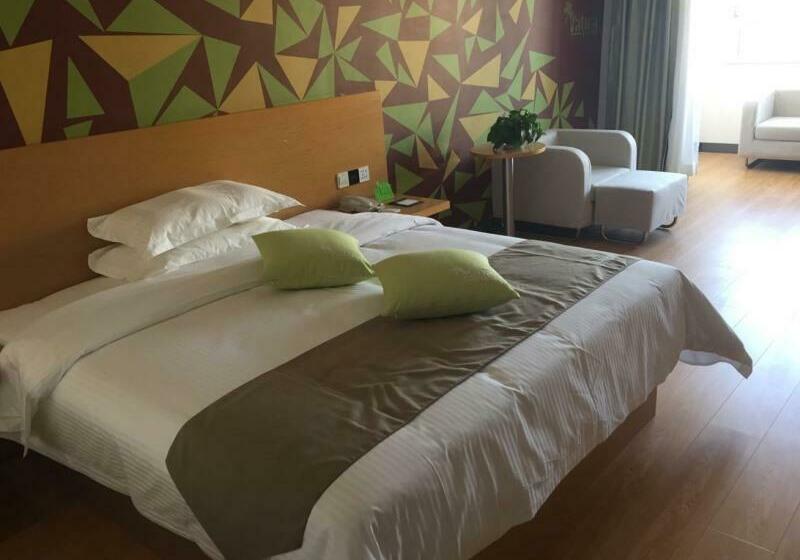 Hotel Vatica Xingtai Qiaoxi District Yongkang Street Technical College