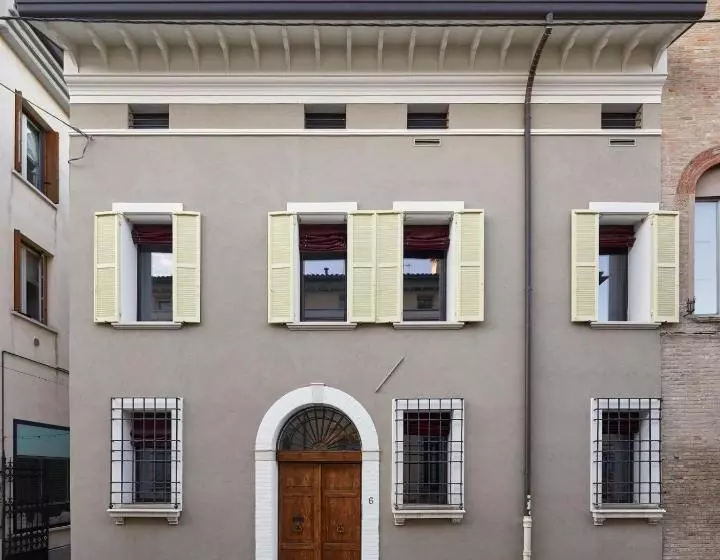 تختخواب و صبحانه Casa Gugù