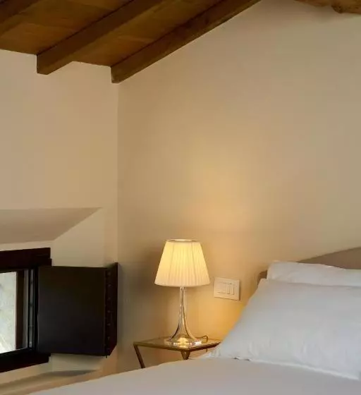 تختخواب و صبحانه Casa Gugù