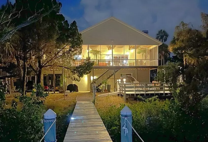 Crystal River Lullaby B&b