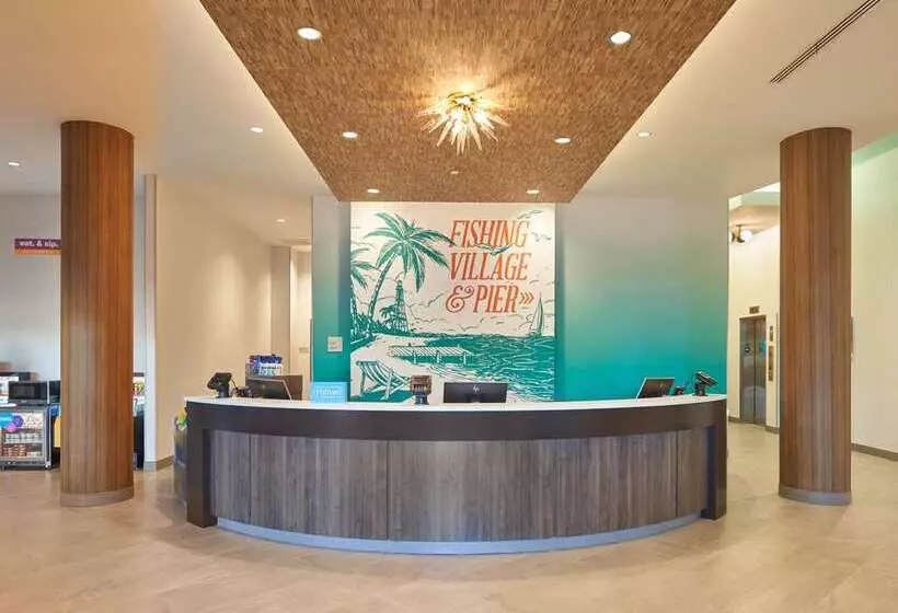 هتل Home2 Suites By Hilton Pompano Beach Pier