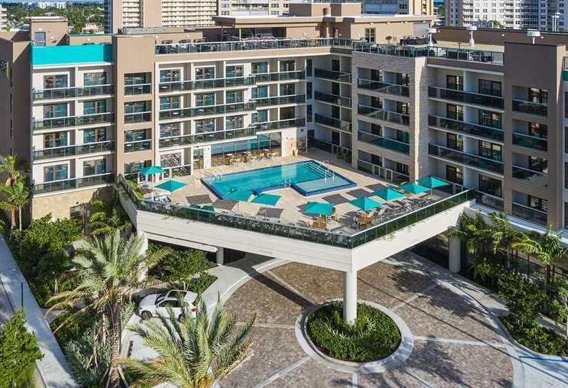 فندق Home2 Suites By Hilton Pompano Beach Pier