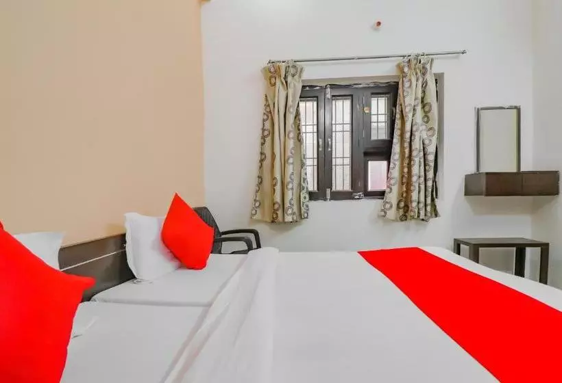 Hotelli Oyo 78793 Shri Ashray Dhara