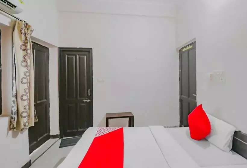 Hotelli Oyo 78793 Shri Ashray Dhara