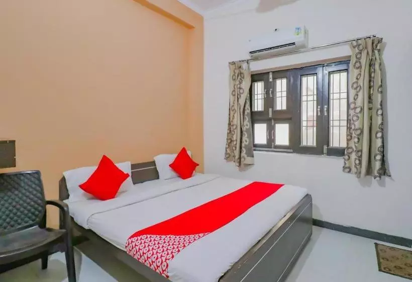 Hotelli Oyo 78793 Shri Ashray Dhara