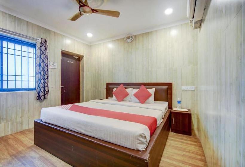 Hotel Oyo 78960 Pleasant Stays