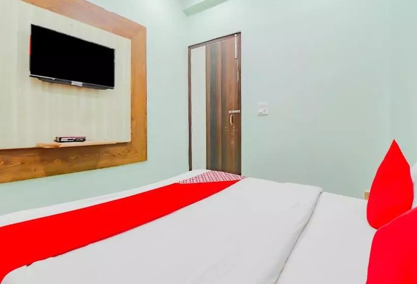 Hotelli Oyo 79055 Shree Bala Ji Residency